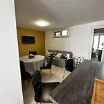 Casa Maria سيتارا